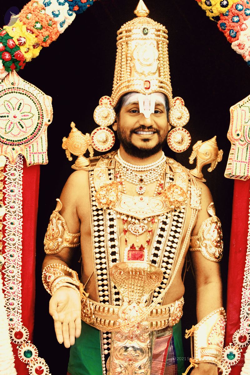 தென் அமெரிக்க கண்டத்தில் உள்ள ஈக்வேடார் நாட்டின் அருகே தீவு ஒன்றை விலைக்கு வாங்கி, அதை தனி நாடாக மாற்ற ஐ.நாவுக்கு விண்ணப்பித்துள்ளதாக தகவல்கள் வெளியாகின.
