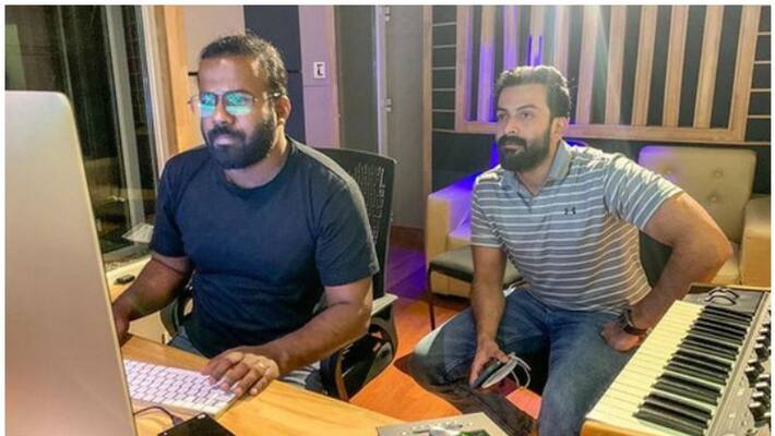 Artist Prithviraj share his photo Artist Prithviraj share his photo