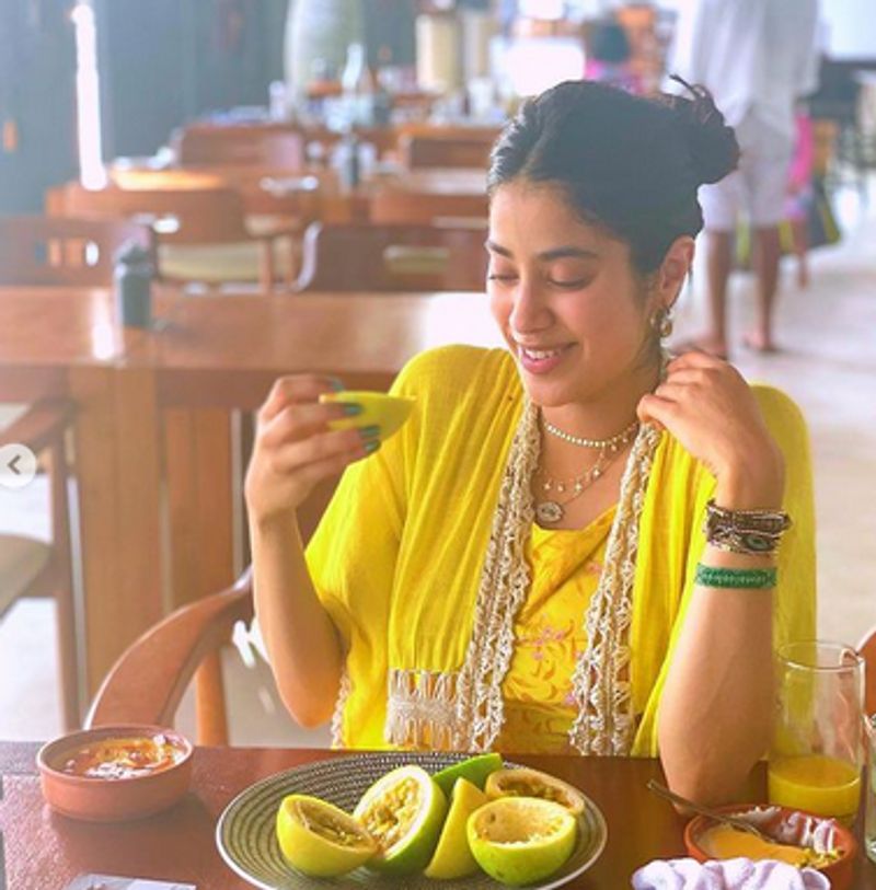 <p>ജാൻവി കപൂര്.</p>