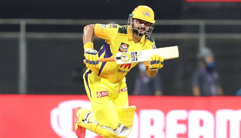 suresh raina fifty lead csk to set challenging target to delhi capitals in ipl 2021
