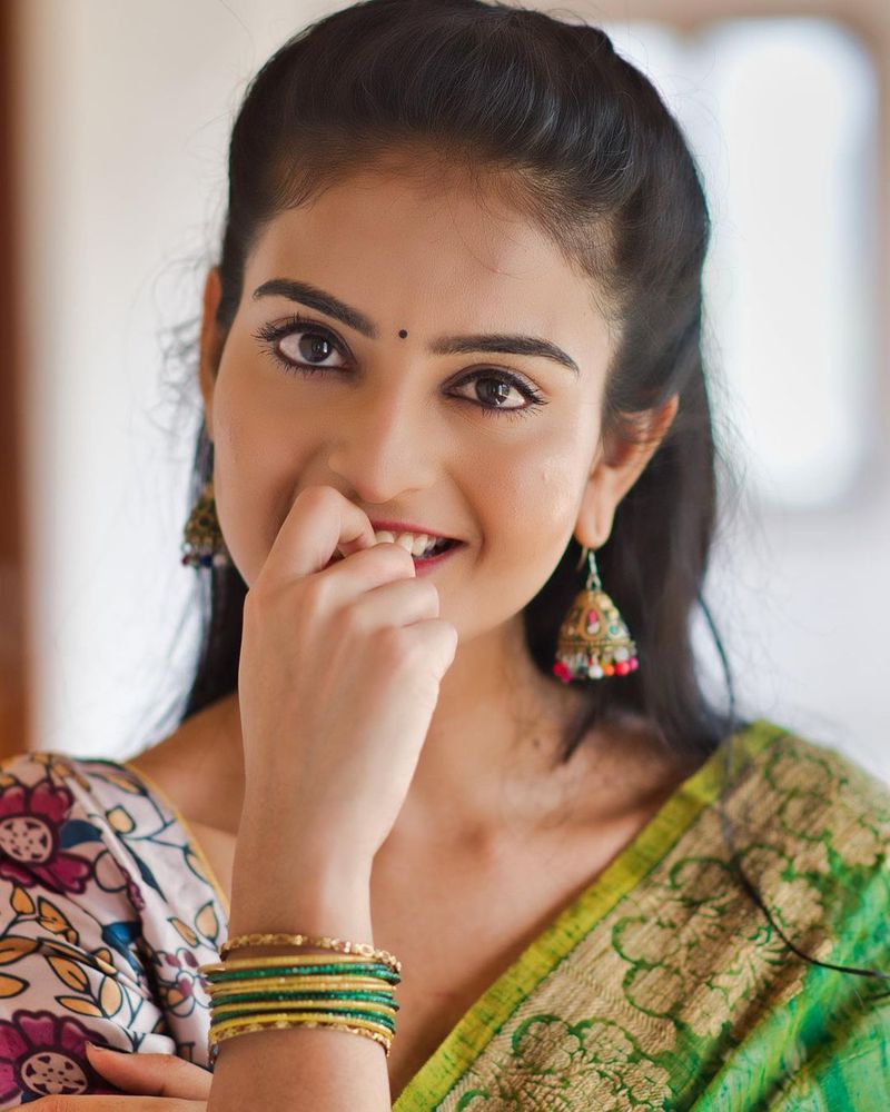 అనన్య నాగళ్ళ ఇంస్టాగ్రామ్ ఫోటో