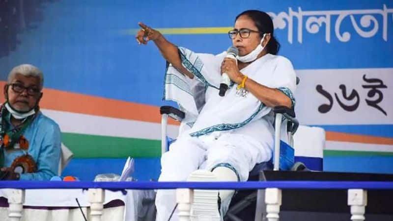 Mamata Banerjee warned by Governor .. What Happen Inauguration ceremony on stage.