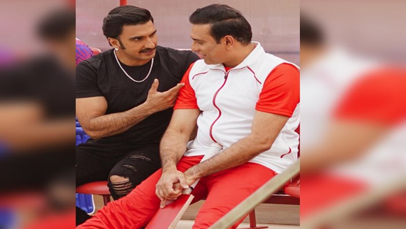 दरअसल, लक्ष्मण और रणवीर हाल ही में एक एड शूट के दौरान साथ दिखें। जिसकी तस्वीर रणवीर ने अपने ऑफिशियल इंस्टाग्राम अकाउंट पर भी शेयर की है।