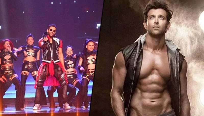 At the 66th Filmfare Awards 2021, Bollywood actor Hrithik Roshan's performance on Ek Pal Ka Jeena and Jai Jai Shivshankar, impressed his fans.