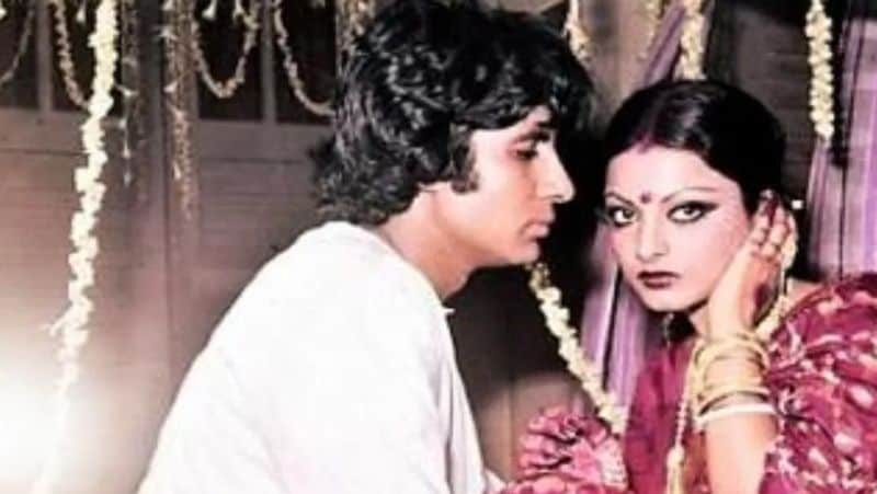A few weeks ago, when Rekha made an appearance at Indian Idol 12, one of the contestant asked her, “Rekhaji, Nehu (Neha Kakkar), kabhi aapne dekha hai ki koi aurat itna pagal horahi hai kisi aadmi k liye, woh bhi shaadi shuda aadmi k liye? (Rekhaji, Nehu, have you ever noticed a woman falling hard for a man, that too for a married man?).”