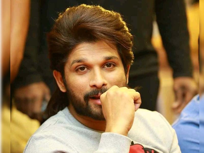దీంతో ఇప్పుడు బన్నీ ఆలోచనలో పడ్డారు. ఆయన ప్రస్తుతం సుకుమార్ తో `పుష్ప` చిత్రం చేస్తున్నారు. ఇది ఆగస్ట్ 13న విడుదల కానుంది. ఆ తర్వాత సినిమా ఏంటనేది సస్పెన్స్ లో పడింది. గతంలో ఆయన వేణు శ్రీరామ్తో `ఐకాన్` చిత్రాన్ని ప్రకటించారు. దాన్ని పక్కన పెట్టి కొరటాల చిత్రాన్ని ముందుకు తీసుకొచ్చారు. ఇప్పుడు కొరటాల సినిమా లేకపోవడంతో ఆ స్థానంలో `ఐకాన్`ని మళ్లీ పట్టాలెక్కిస్తాడా? లేక మరో దర్శకుడితో చేస్తారా? అన్నది సస్పెన్స్ గా మారింది.
