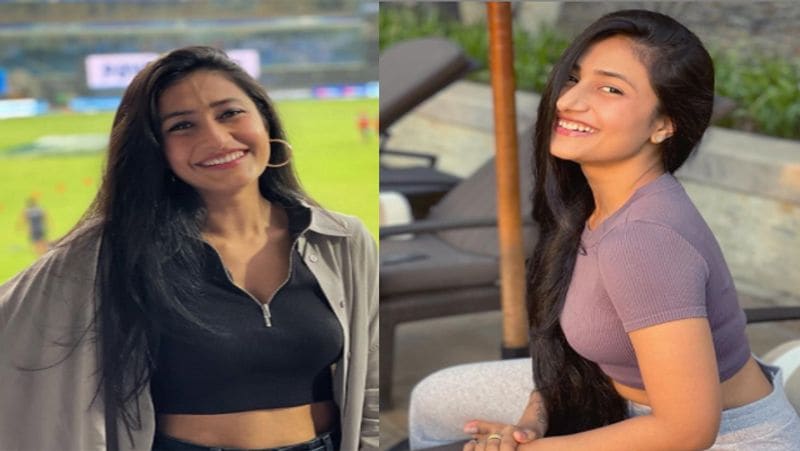 आरसीबी की दूसरे मैच की तैयारी
मुंबई इंडियंस से पहला मैच जीतने के बाद कोहली की कप्तानी वाली टीम आरसीबी बुधवार को सनराइजर्स हैदराबाद के साथ अपना दूसरा मैच खेलने वाली है। ये मैच भी चैन्नई के चेपॉक मैदान पर होगा। 