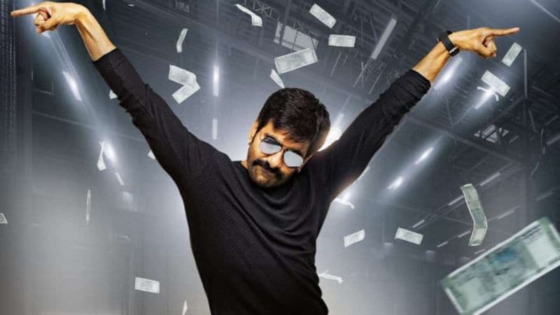 ఇటీవల `క్రాక్` చిత్రంతో సూపర్ హిట్ అందుకున్న మాస్ మహారాజా రవితేజ ప్రస్తుతం రూ. 15కోట్లు డిమాండ్ చేస్తున్నారట.