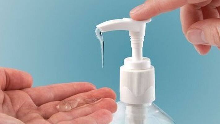 childs eye injured after accidentally squirting hand sanitiser into it childs eye injured after accidentally squirting hand sanitiser into it