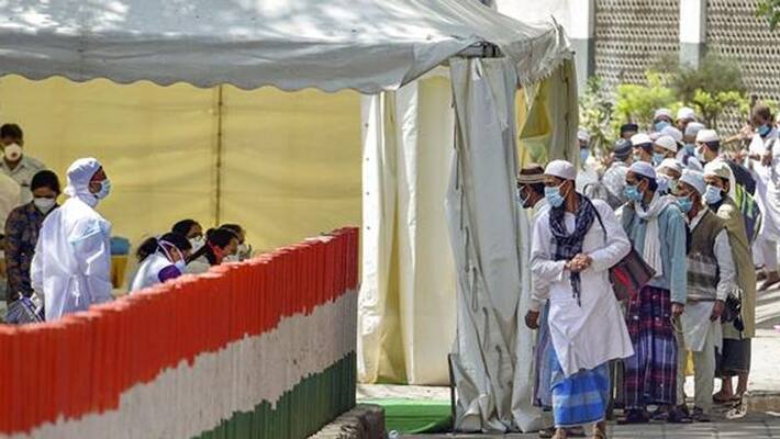 Delhi HC allows 50 people to offer namaz five times a day in Nizamuddin Markaz mosque KPP Delhi HC allows 50 people to offer namaz five times a day in Nizamuddin Markaz mosque KPP