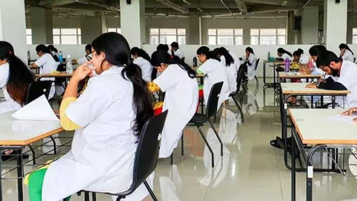 NEET PG counselling 2021 postponed as Centre to revisit income limit for EWS category NEET PG counselling 2021 postponed as Centre to revisit income limit for EWS category