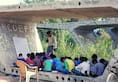 Delhi Math teacher from Uttar Pradesh teaches slum kids under flyover