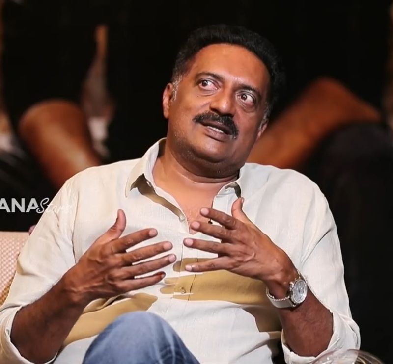 పవన్ అన్నయ్య నాగబాబు ప్రకాష్ రాజ్ వ్యాఖ్యలపై ఫైర్ అయ్యాడు. పవన్ నిర్ణయాల వెనుక దీర్ఘకాలిక ప్రయోజనాలు, ప్రజల శ్రేయస్సు ఉంటాయని అన్నారు. ప్రకాష్ రాజ్ ఆరోపణలను నాగబాబు తప్పుబట్టారు.