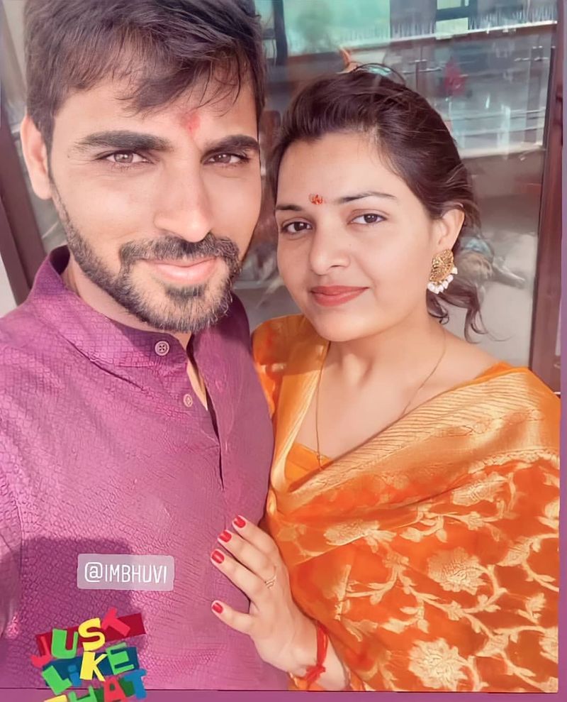 భారత క్రికెటర్, సన్రైజర్స్ హైదరాబాద్ ప్లేయర్ భువనేశ్వర్ కుమార్, నుపూర్ నగర్ ఇన్స్టాగ్రామ్ ఫోటోలు...