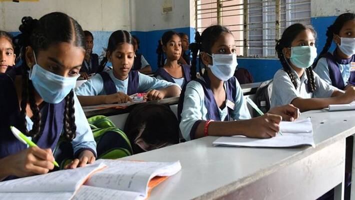 9th 11th class exam canceled in mp, students will be given marks on basis of best five PWA 9th 11th class exam canceled in mp, students will be given marks on basis of best five PWA