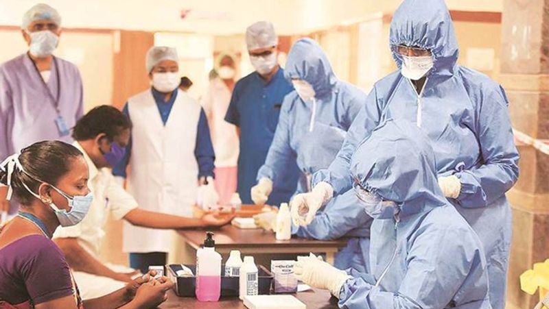 नया स्ट्रेन बहुत ज्यादा खतरनाक
डॉक्टर का कहना है कि ये नया स्ट्रेन तेजी से फैल रहा है। इसकी वजह से युवाओं में तेजी से लंग्स इंफेक्शन फैल रहा है। सभी को इस केस से सबक लेना चाहिए। ऐसे लक्षण दिखते ही फौरन जांच करानी चाहिए।
