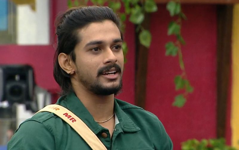 സിംഹം അവാര്ഡ് കിട്ടിയപ്പോള് സന്തോഷം എന്ന് റംസാൻ പറഞ്ഞു. കരുത്തനാണ്, എങ്കിലും മടിയനാണ് സിംഹമെന്ന് മോഹൻലാല് പറഞ്ഞു. അവാര്ഡ് ഉണ്ടെന്ന് പ്രതീക്ഷിച്ചില്ല എന്ന് റംസാൻ പറഞ്ഞു. എങ്കിലും സിംഹം അവാര്ഡിന് തെരഞ്ഞെടുക്കപ്പെട്ടു. ബിഗ് ബോസില് മത്സരാര്ഥികള് തന്ന അവാര്ഡ് ആണ്. പ്രേക്ഷകര് ആണ് അവാര്ഡ് തരേണ്ടത് എന്നും റംസാൻ പറഞ്ഞു.