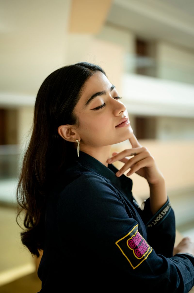 this why rashmika mandanna rejects jersey Hindi remake ksr