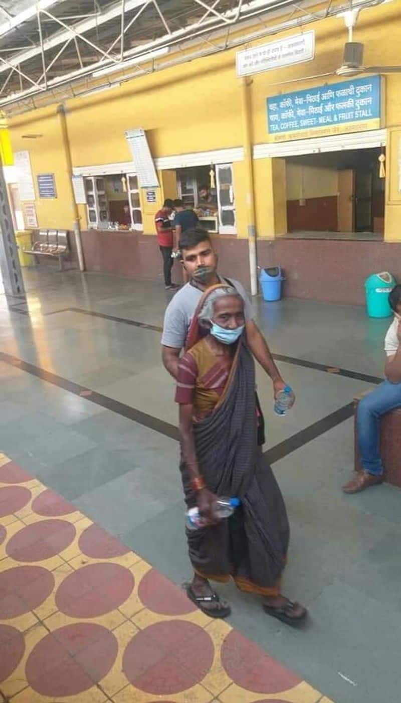 72 Year Old age Woman Went to New Delhi due to Train Change grg