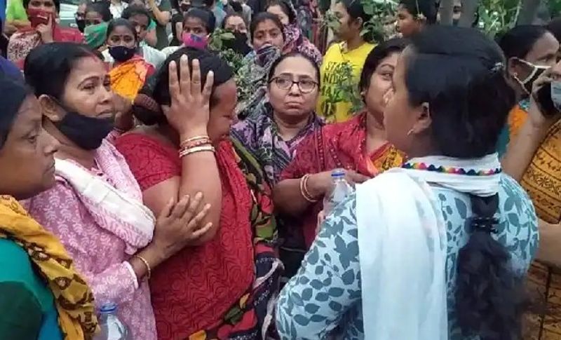 ఈ సంఘటన తరువాత దీపక్ తన బుల్లెట్ మీద ఒడిశాలోనిరౌర్కేరాకు వెళ్లి అక్కడి హోటల్స్ లో బస చేశాడు. ఇంటినుంచి తెచ్చిన బంగారాన్ని అమ్ముతూ గడుపుతున్నారు. అలా అతని దగ్గర నాలుగు లక్షల రూపాయలున్నాయి. దీపక్ పోలీసులకు దొరకకుండా తప్పించుకోవాలని ప్రయత్నించాడు. కానీ పోలీసులు దీపక్ ను కనిపెట్టి వలవేసి పట్టుకున్నారు.