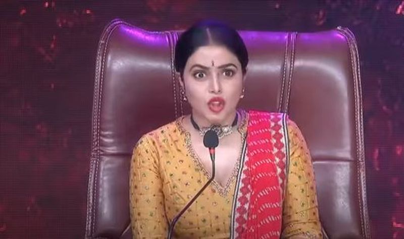 judge poorna soft warning to rashmi sudheer and aadhi in dhee show arj