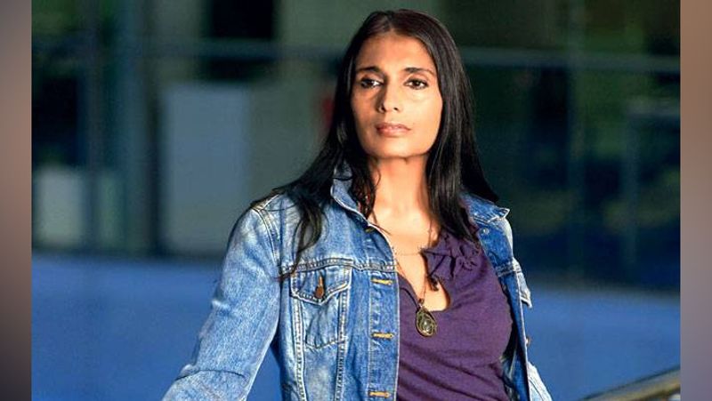 1996 के बाद अनु अग्रवाल ने कोई फिल्म नहीं की और योग और अध्यात्म की तरफ रुख कर लिया। इसी बीच 1999 में एक भीषण सड़क हादसे में उनकी याददाश्त चली गई। करीब 29 दिनों तक कोमा में रहने के बाद जब अनु होश में आईं, तो वह खुद को पूरी तरह से भूल चुकी थीं। याददाश्त खो चुकीं अनु अग्रवाल का 3 साल तक लगातार इलाज चला। इसके बाद वो अपनी याददाश्त वापस पा सकीं।