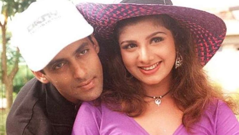 1995 ರಲ್ಲಿ 'ಜುಡ್ವಾ' ಚಿತ್ರದ ಮೂಲಕ ಬಾಲಿವುಡ್ಗೆ ಪ್ರವೇಶ ಪಡೆದರು. ರಂಭಾ ಕೊನೆಯ ಬಾರಿಗೆ 11 ವರ್ಷಗಳ ಹಿಂದೆ 2010 ರ ತಮಿಳು ಚಿತ್ರ ಪೆನ್ ಸಿಂಗಂನಲ್ಲಿ ಕಾಣಿಸಿಕೊಂಡರು.