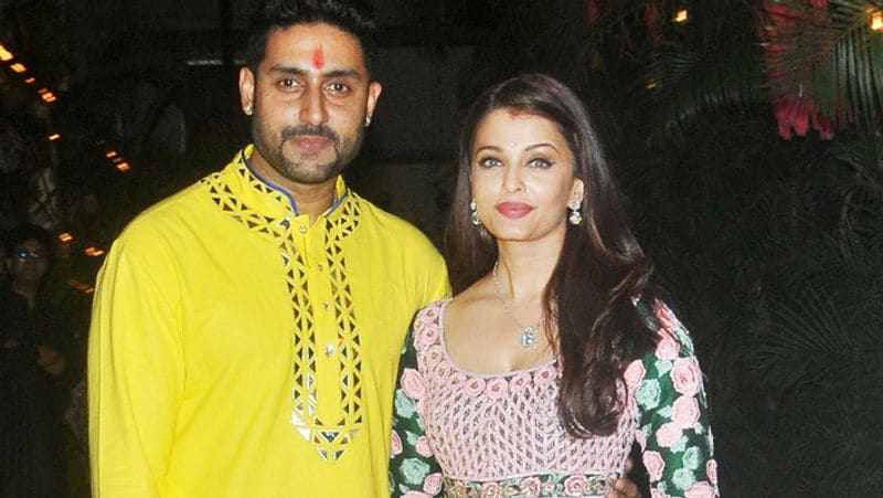 এখানেই শেষ নয়, আরও জানতে চাওয়া হয়, তাঁর কোনও সহ অভিনেত্রীর জন্য অভিষেক কি ঠকাতে পারে ঐশ্বর্যকে, সেখানেও তিনি আত্মবিশ্বাসের সঙ্গে জানিয়েছিলেন না। ফলে বোঝাই যায়, রটনা যাই হোক না কেন, এক প্রকার চুটিয়ে সংসারে করছেন, জুনিয়ার বচ্চন।