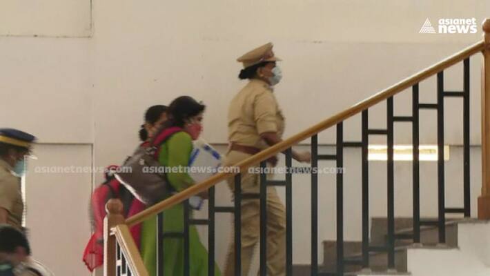 saritha s nair remanded till 27 april in solar scam case saritha s nair remanded till 27 april in solar scam case