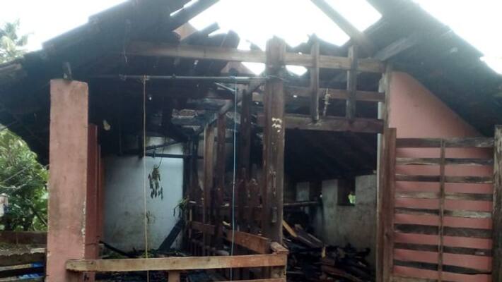 man caught fire and burned in alappuzha man caught fire and burned in alappuzha