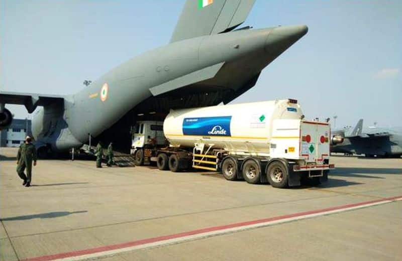 Indian Air Force, Navy work relentlessly to ensure oxygen and other medical equipment
