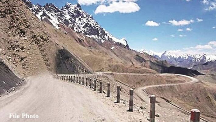 Three Bengali mountaineers stuck in the glacier in Himachal, two dead bpsb Three Bengali mountaineers stuck in the glacier in Himachal, two dead bpsb