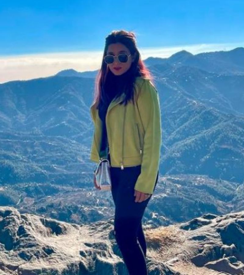 meet kkr star cricketer nitish rana-s glamorous wife Saachi Marwah ahead of ipl 2021 at uae spb