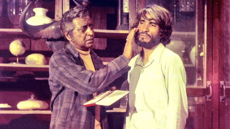 1964 में उन्होंने फिल्म हकीकत से डेब्यू किया था। 46 साल के करियर में उन्होंने करीब 175 फिल्मों में काम किया।
