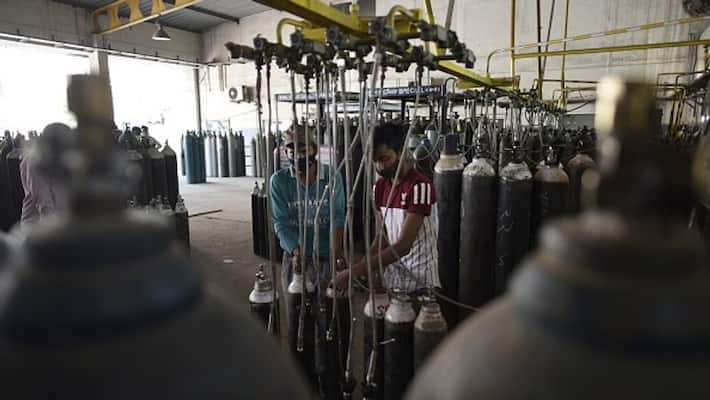 Social media trolling on officers appearing to court instead of concentration on oxygen supply DHA Social media trolling on officers appearing to court instead of concentration on oxygen supply DHA