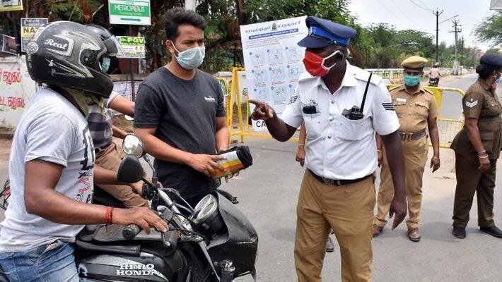 Vehicles Should Be Sent With Delay. Additional Commissioner's Advice to the Traffic Police. Vehicles Should Be Sent With Delay. Additional Commissioner's Advice to the Traffic Police.