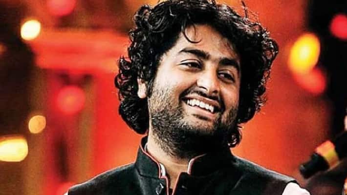 Arijit Singh donates medical equipment to help covid patients in murshidabad bmm Arijit Singh donates medical equipment to help covid patients in murshidabad bmm