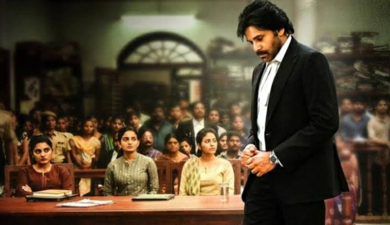 అంతేకాదు వచ్చే ఏడాది నుంచి పవన్ నుంచి ఏడాదికి రెండు సినిమాల చొప్పున రిలీజ్ చేయబోతున్నారు. దీంతో పవన్ ఫ్యాన్స్ పండగ చేసుకోబోతున్నారని చెప్పొచ్చు. అన్నట్టు పవన్ ప్రస్తుతం కరోనాతో పోరాడుతున్నారు. వైద్యుల పర్యవేక్షణలో తన ఫామ్హౌజ్లోనే ట్రీట్మెంట్ తీసుకుంటున్నారు.