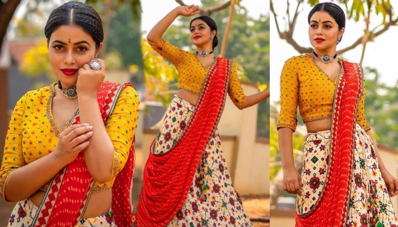 అందులో తెలుగులో `సుందరి`, `బ్యాక్డోర్`, `అఖండ`, `దృశ్యం 2` వంటి చిత్రాల్లో చేస్తుంది.