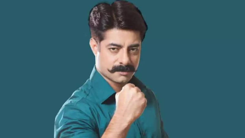 सावधान इंडिया पर भी कोविड 19 का कहर देखने को मिल रहा है। लोकेशन चेंज और टीआरपी जैसी समस्या के चलते ही मेकर्स ने इस शो को बंद करने का फैसला लिया है।