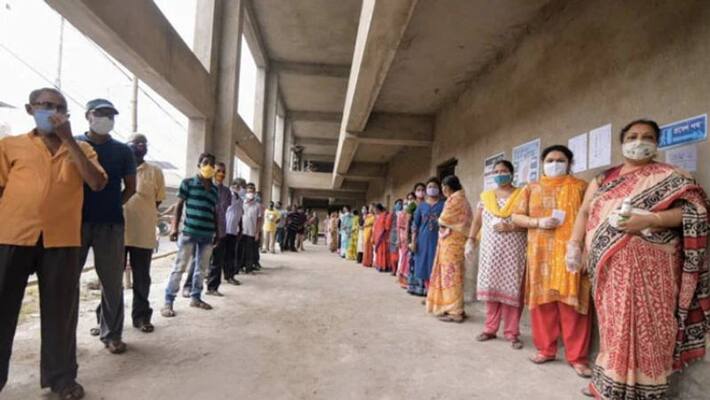 polling starts in Bhawanipur polling starts in Bhawanipur