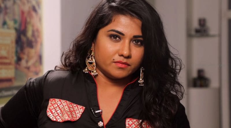లైఫ్ లో సక్సెస్ అయినవాళ్లే కావాలట. అంతేకాదు బాగా తెలివైన వాడై ఉండాలట. అలాంటి వాడితోనే తాను డేటింగ్కి వెళ్తానని చెప్పింది. అలాంటివాళ్లు ఎవరైనా ఉంటే తనకు చెప్పిండని పేర్కొంది జ్యోతి. దీంతో ఆ యాంకర్ సైతం షాక్కి గురయ్యింది.
