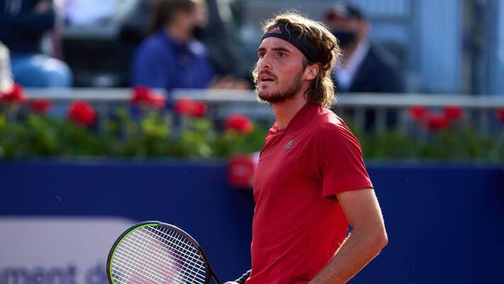 Novak Djokovic into the semis fo Italian Open by beating Tsitsipas Novak Djokovic into the semis fo Italian Open by beating Tsitsipas