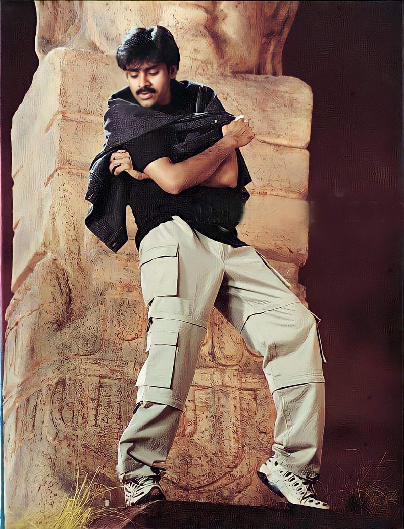 `ఖుషి` స్టిల్స్, అరుదైన చిత్రాలు.