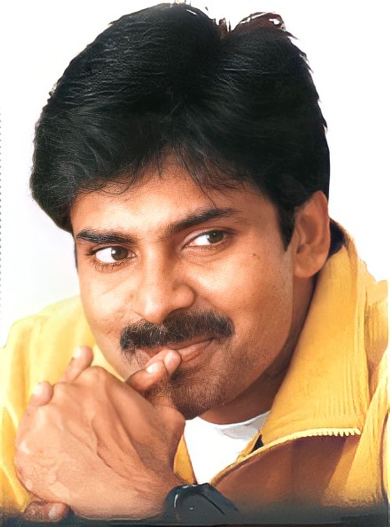 `ఖుషి` సినిమా ఫేమస్ స్టిల్.