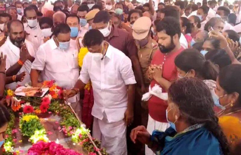 ADMK Minister Rb udhayakumar father passed away OPS pay tribute