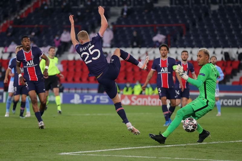 It was followed by City bid to make a comeback, as the side produced two promising attacks, only to be denied by PSG goalkeeper Keylor Navas. Nonetheless, PSG maintained its lead at half-time.