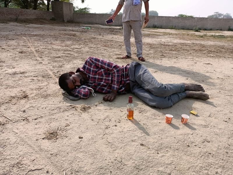 17 जनपदों में 738 जिला पंचायत वार्ड के जिला पंचायत सदस्यों के लिए 10679 उम्मीदवार चुनाव मैदान में हैं। 18356 क्षेत्र पंचायत वार्ड के क्षेत्र पंचायत सदस्य के लिए 85408 उम्मीदवार मैदान में हैं। इसी तरह इन 17 जिलों में 14111 ग्राम पंचायत के प्रधान पद के लिए 114400 उम्मीदवार मैदान में हैं।
