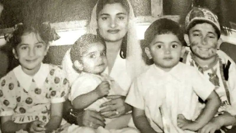 ऋषि राज कपूर और कृष्णा मल्होत्रा (कपूर) के पांच बच्चों में तीसरे नंबर के थे। भाई रणधीर और बहन ऋतु उनसे बड़े हैं, जबकि बहन रीमा और राजीव उनसे छोटे हैं।