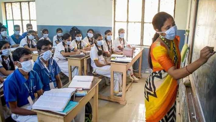 chennai teachers should be vaccinated within june 20 chennai teachers should be vaccinated within june 20